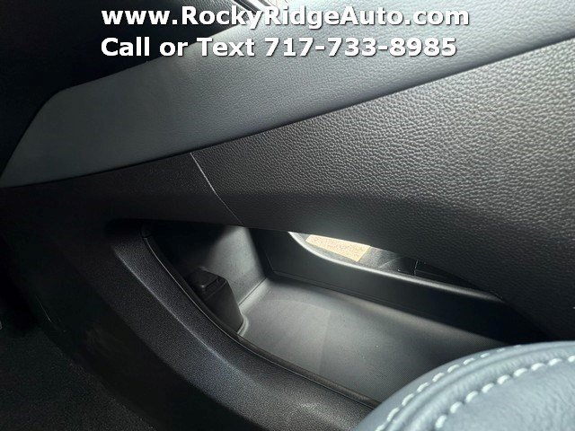 Used 2023 Buick Enclave Essence w/ Experience Buick Package AWD/4WD image 23