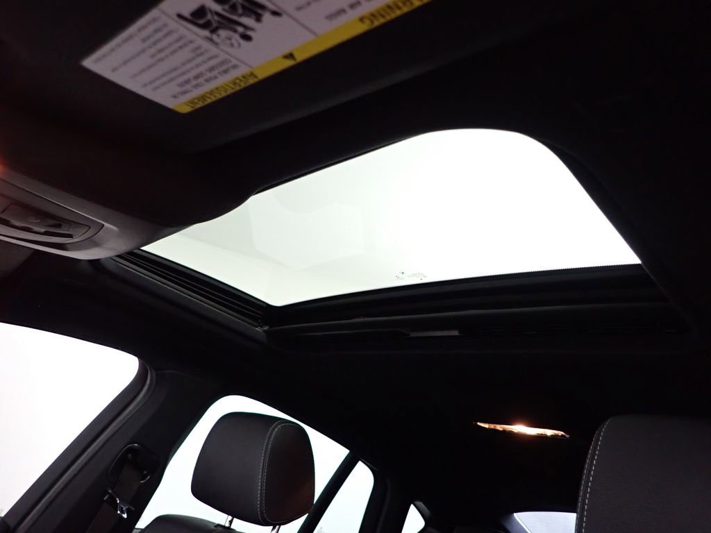 Used 2018 BMW X4 M40i image 30