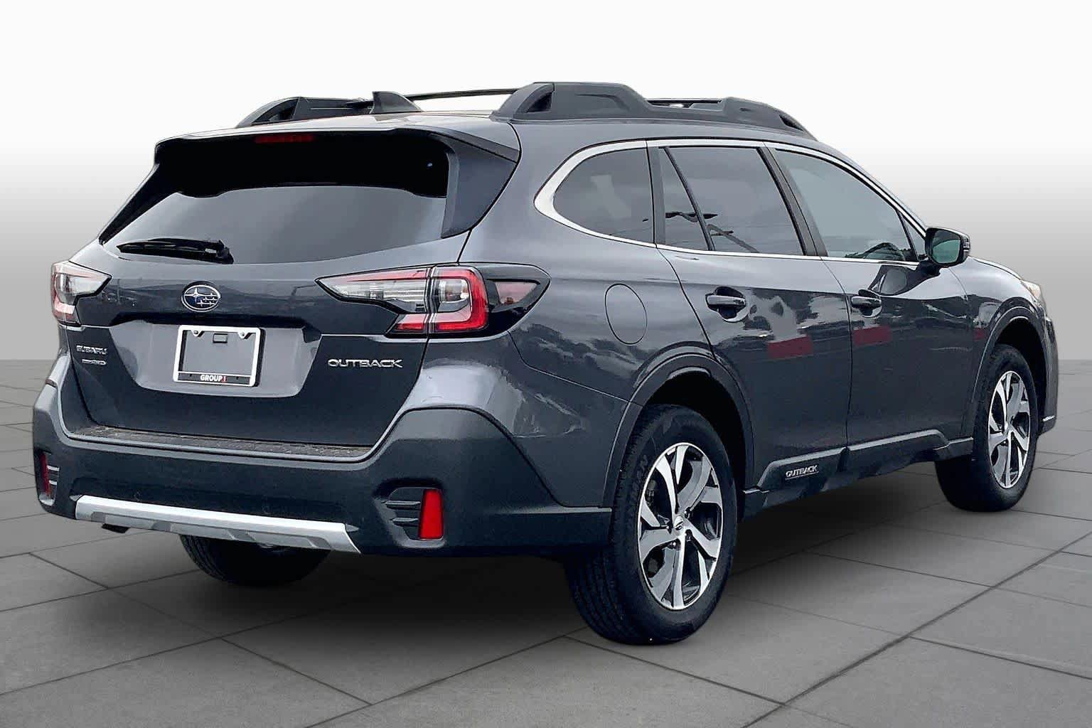 Used 2022 Subaru Outback Limited AWD/4WD image 13