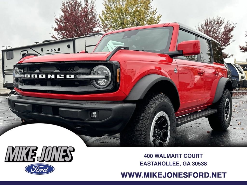 New 2024 Ford Bronco Outer Banks w/ Sasquatch Package