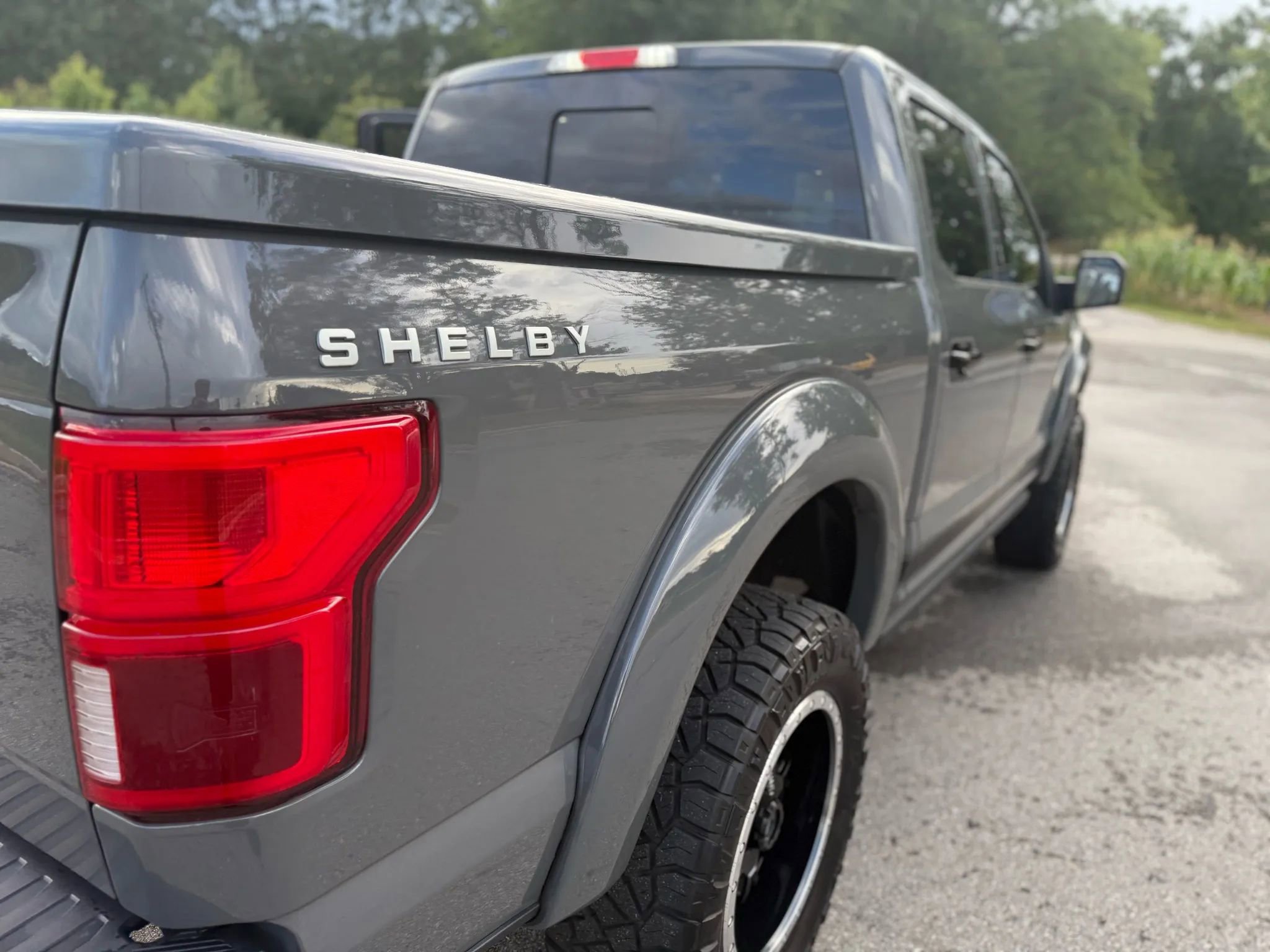 Used 2019 Ford F150 Lariat w/ Equipment Group 502A Luxury image 18