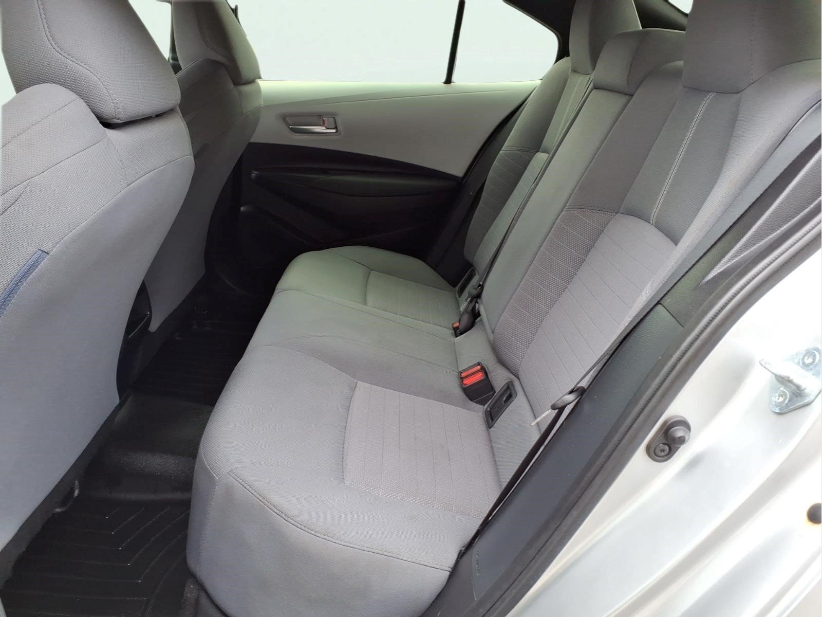 Used 2022 Toyota Corolla SE FWD image 10
