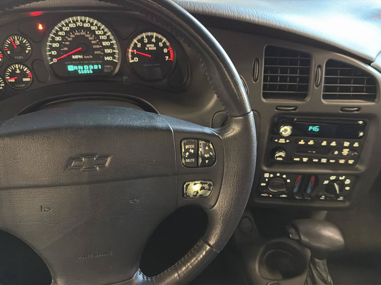 Used 2003 Chevrolet Monte Carlo SS w/ Mirror Group FWD image 21