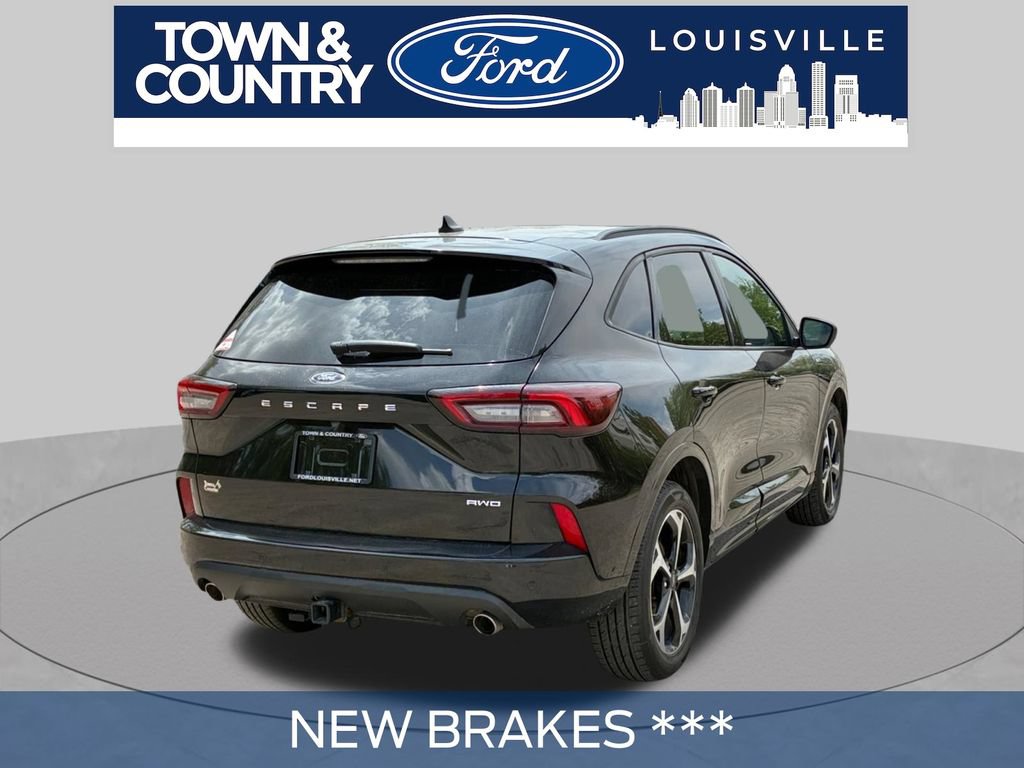 Used 2024 Ford Escape ST-Line Select w/ Tech Pack #2 AWD/4WD image 3