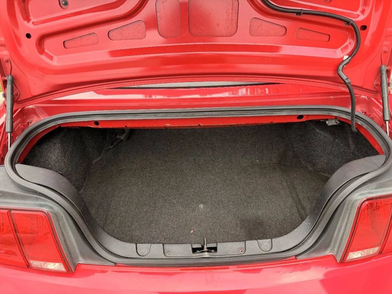 Used 2007 Ford Mustang GT Premium RWD image 10