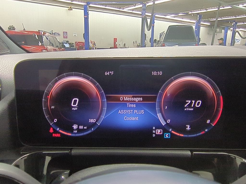 Used 2022 Mercedes-Benz GLA 250 4MATIC image 19