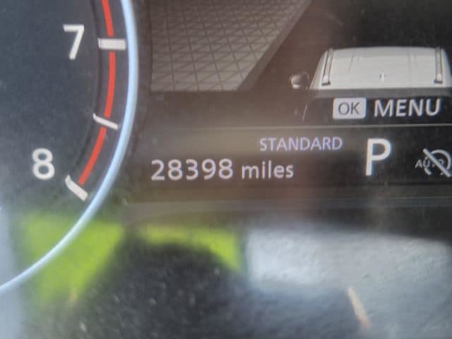 Certified 2025 Nissan Rogue SV FWD image 11