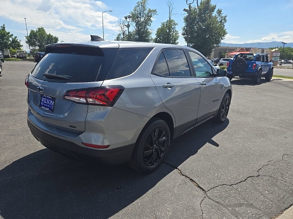 Used 2024 Chevrolet Equinox LS w/ Sport Edition AWD/4WD image 5