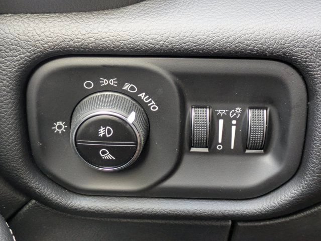 New 2026 RAM 3500 Laramie AWD/4WD image 24