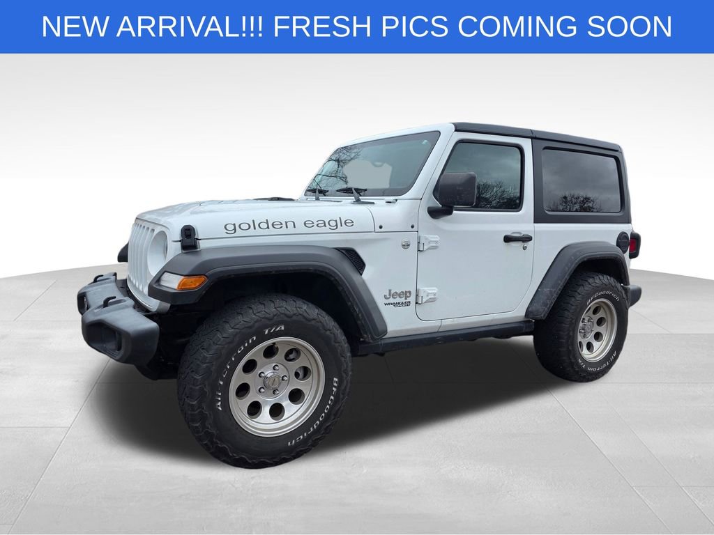 Used 2019 Jeep Wrangler Sport image 2