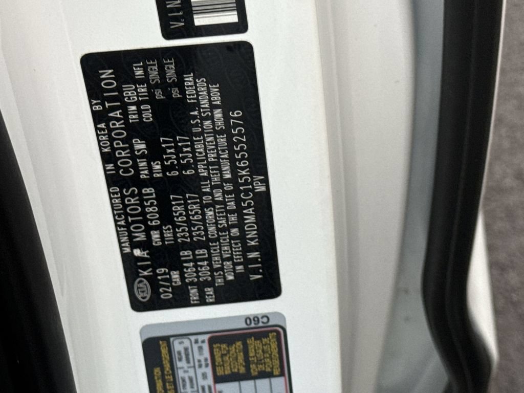 Used 2019 Kia Sedona L FWD image 26