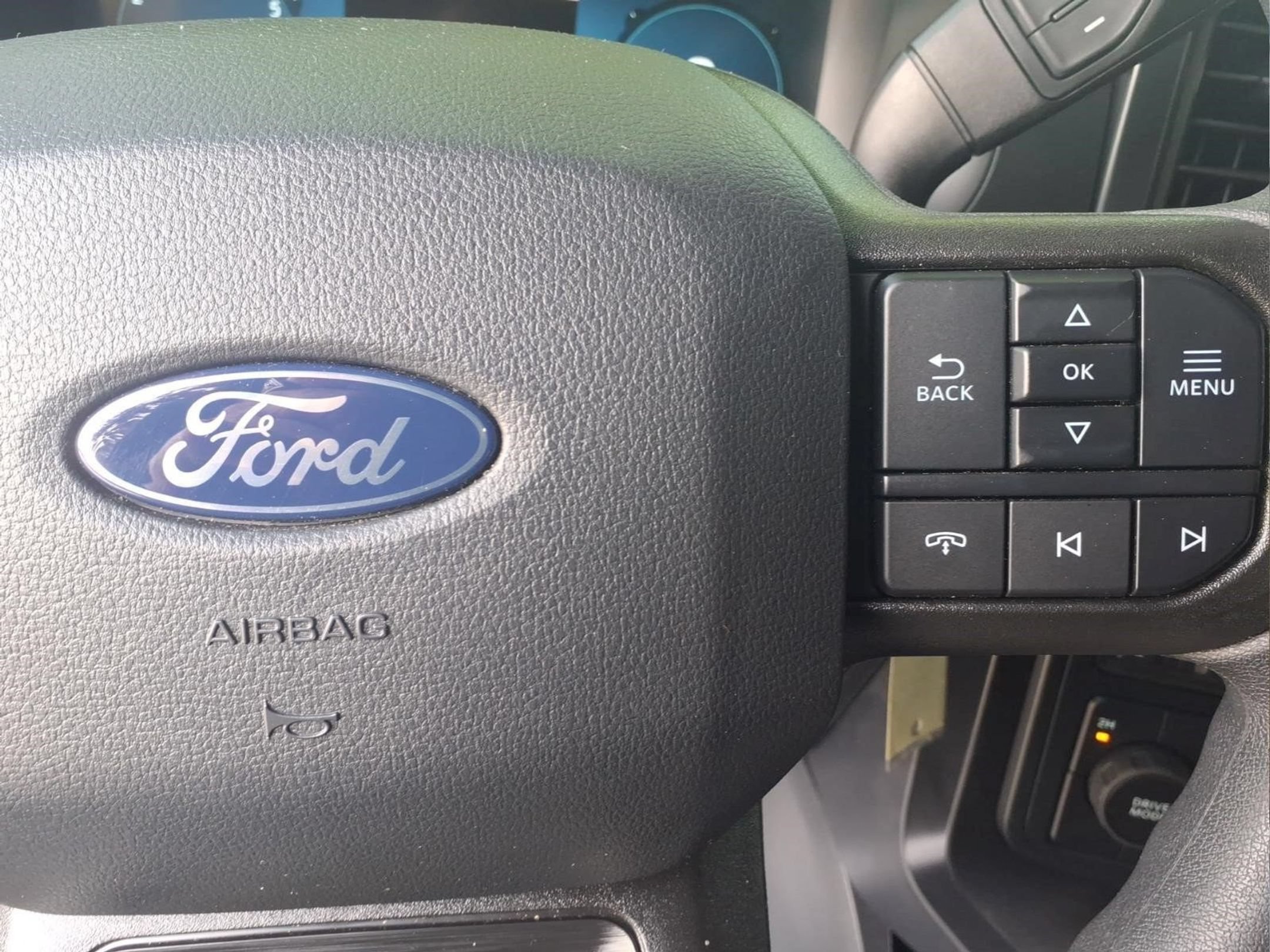 Used 2025 Ford F150 STX AWD/4WD image 28