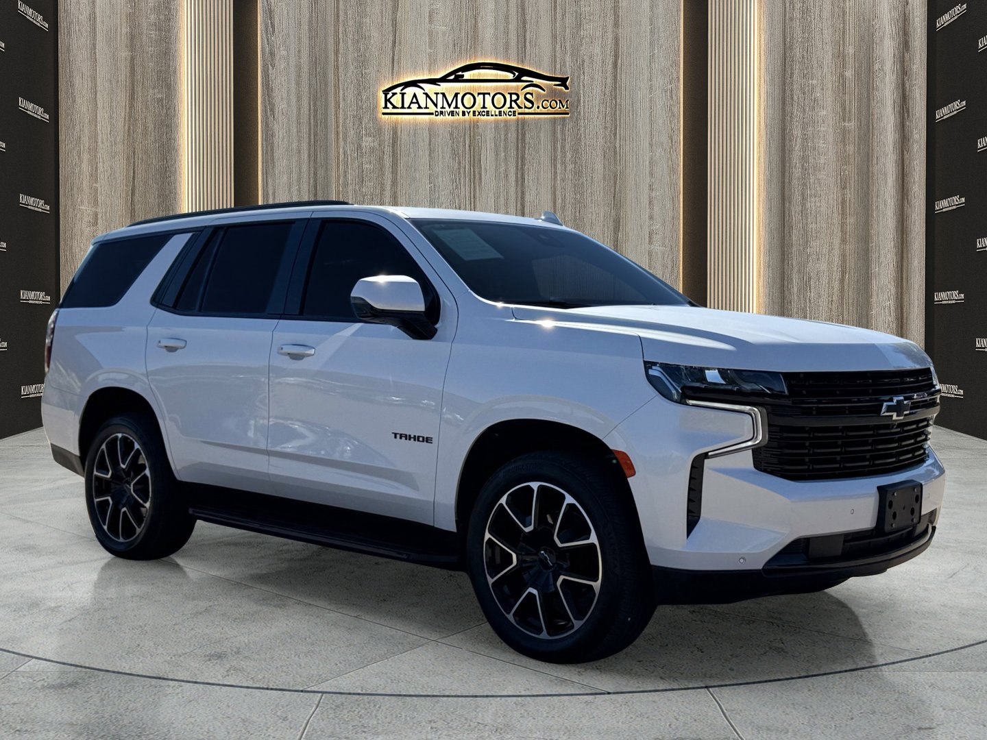Used 2024 Chevrolet Tahoe RST w/ Luxury Package