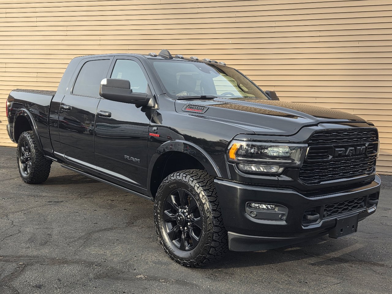 Used 2021 RAM 2500 Limited image 8