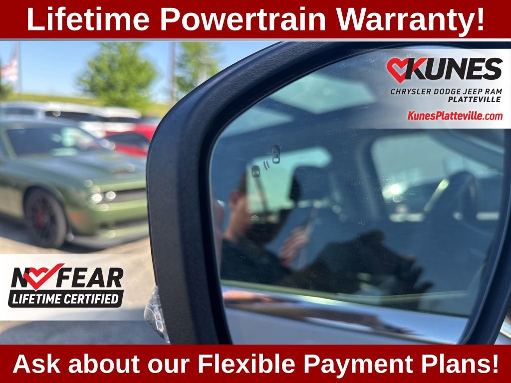 Used 2025 Ford Expedition Platinum AWD/4WD image 14