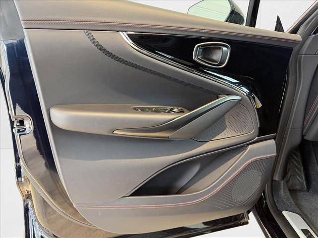 New 2025 Aston Martin DBX 707 image 12