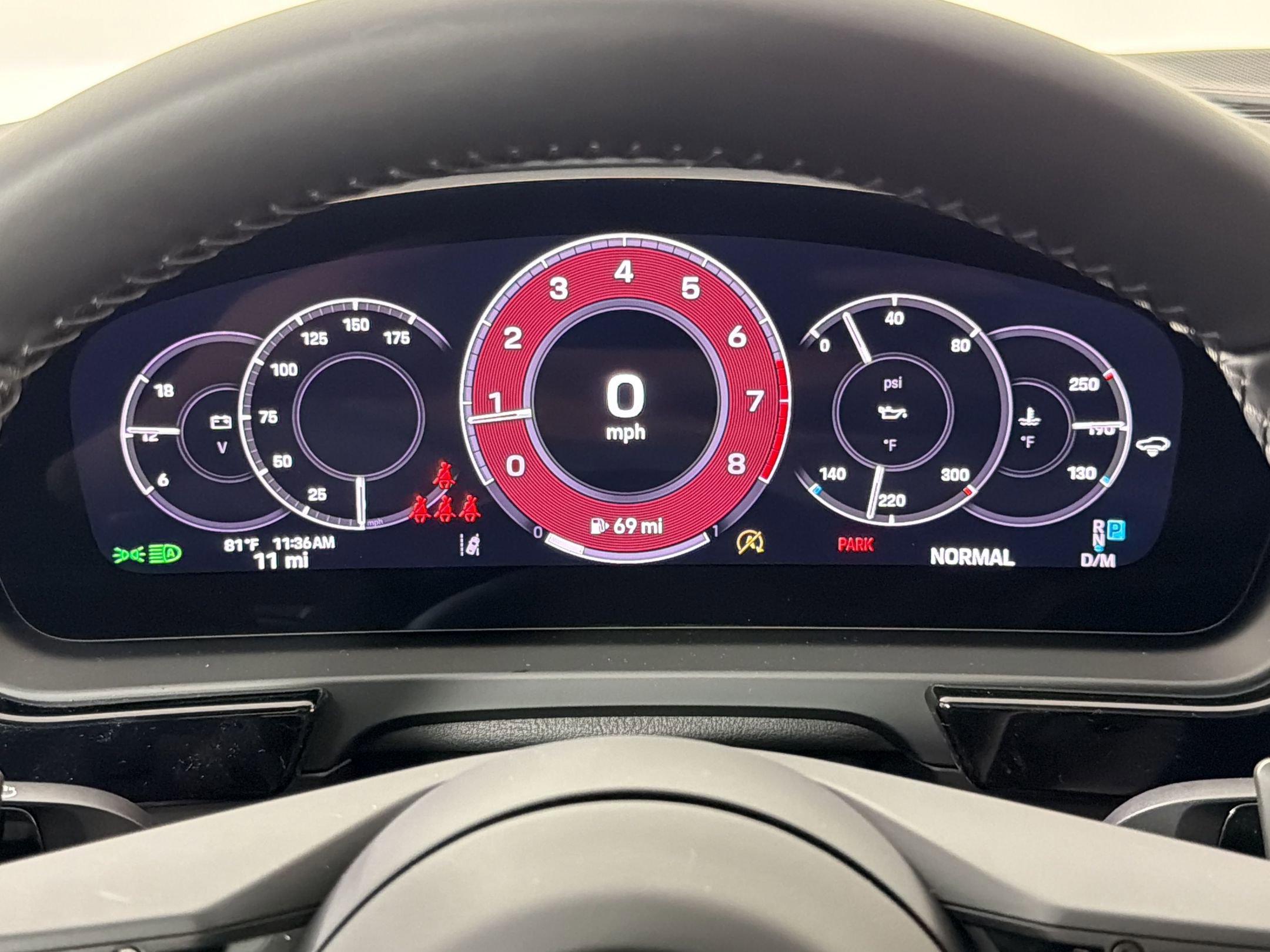 New 2026 Porsche Cayenne Coupe AWD/4WD image 29