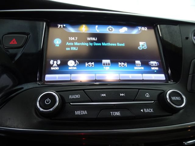 Certified 2019 Buick Envision Essence w/ LPO, Active Package AWD/4WD image 15