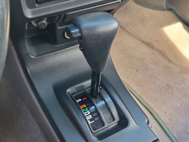 Used 2002 Toyota 4Runner SR5 RWD image 12