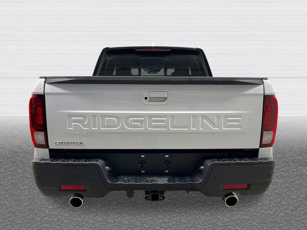 New 2026 Honda Ridgeline Black Edition image 4