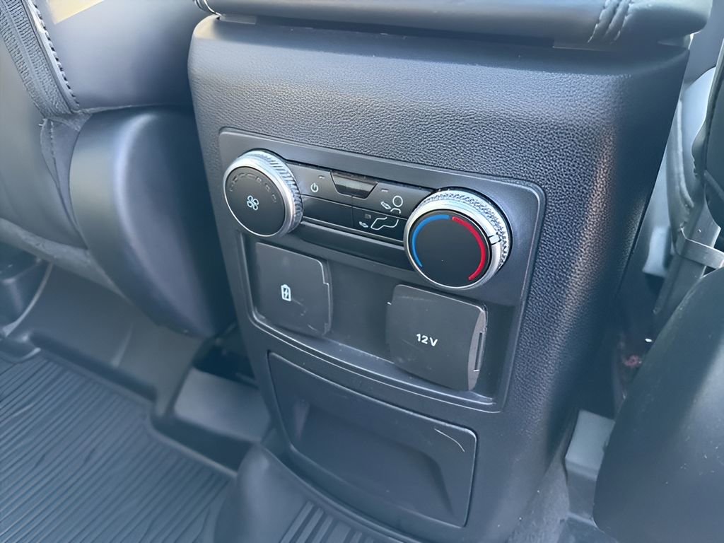 Used 2023 Ford Explorer XLT w/ Equipment Group 202A image 18