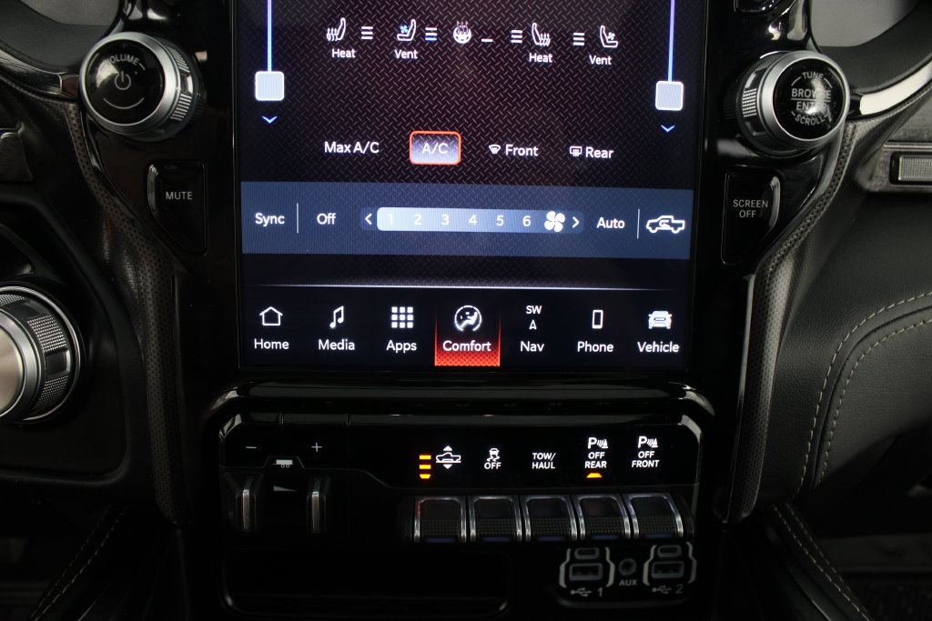 Used 2024 RAM 1500 Limited AWD/4WD image 7