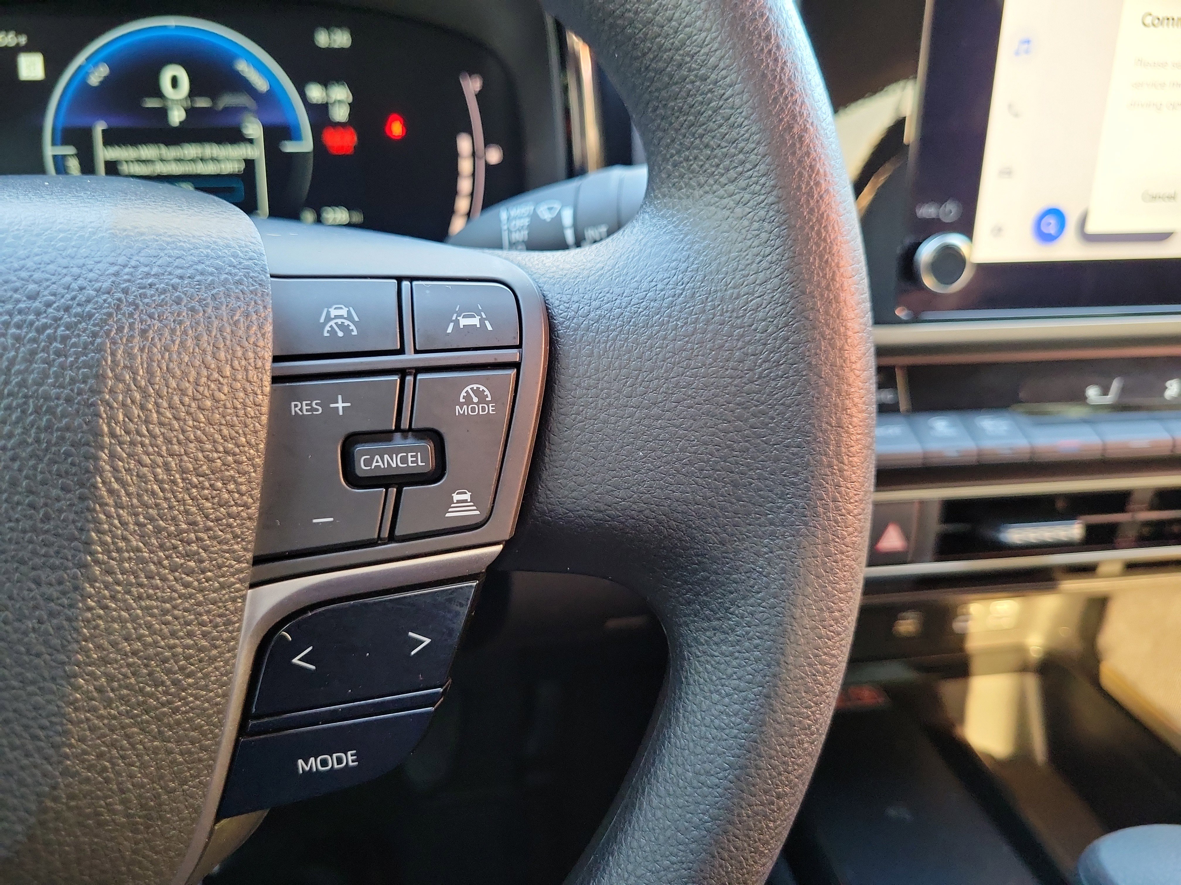 Used 2025 Toyota Camry LE image 16