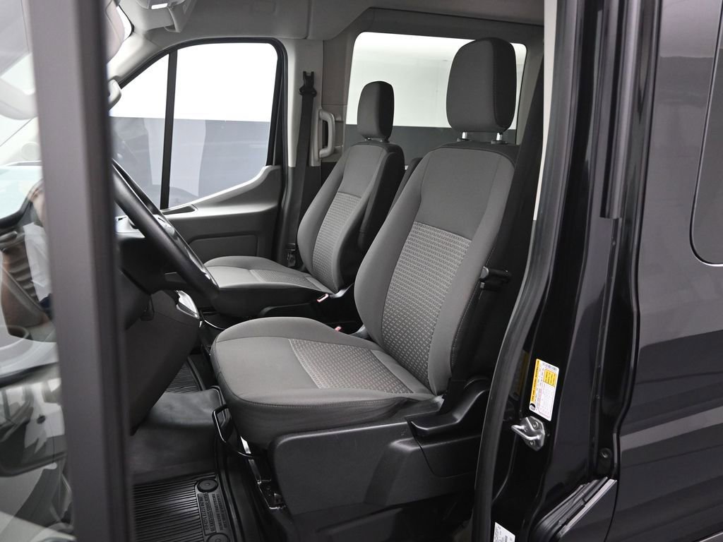 Used 2024 Ford Transit 350 XLT image 9