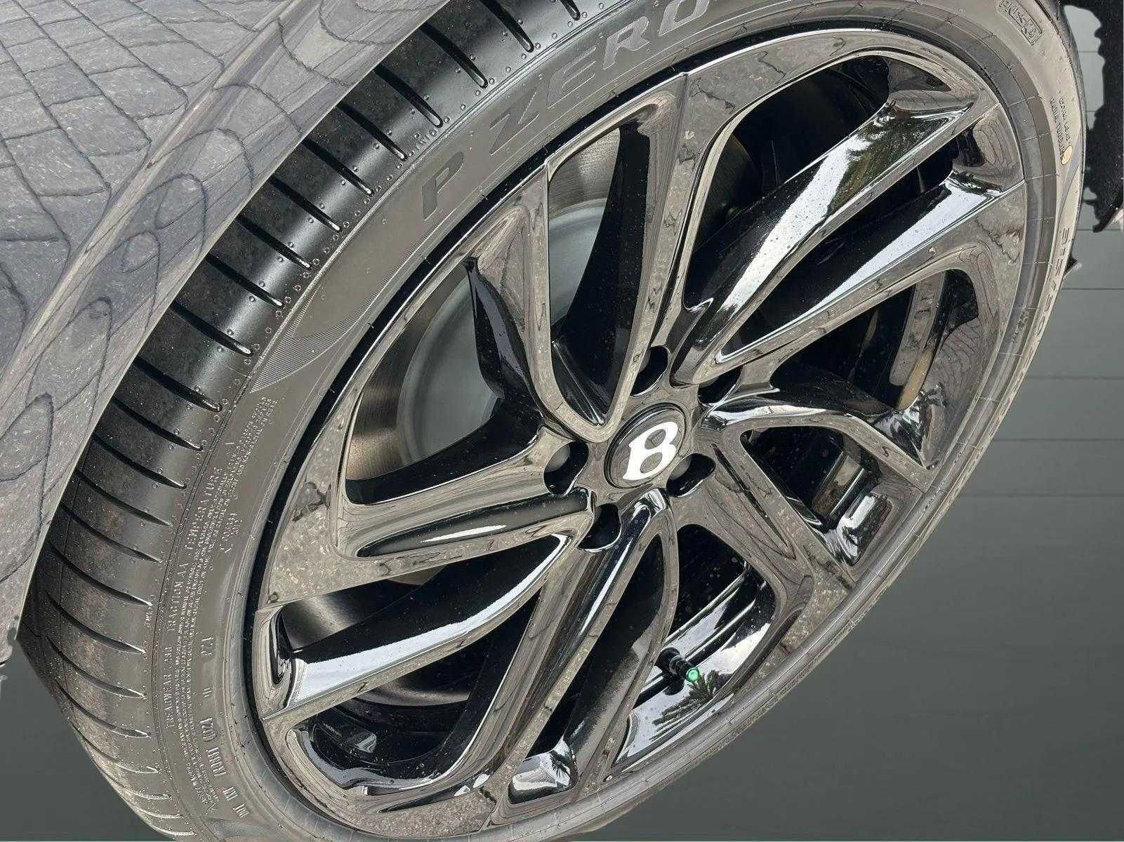 New 2025 Bentley Continental GT Speed image 12