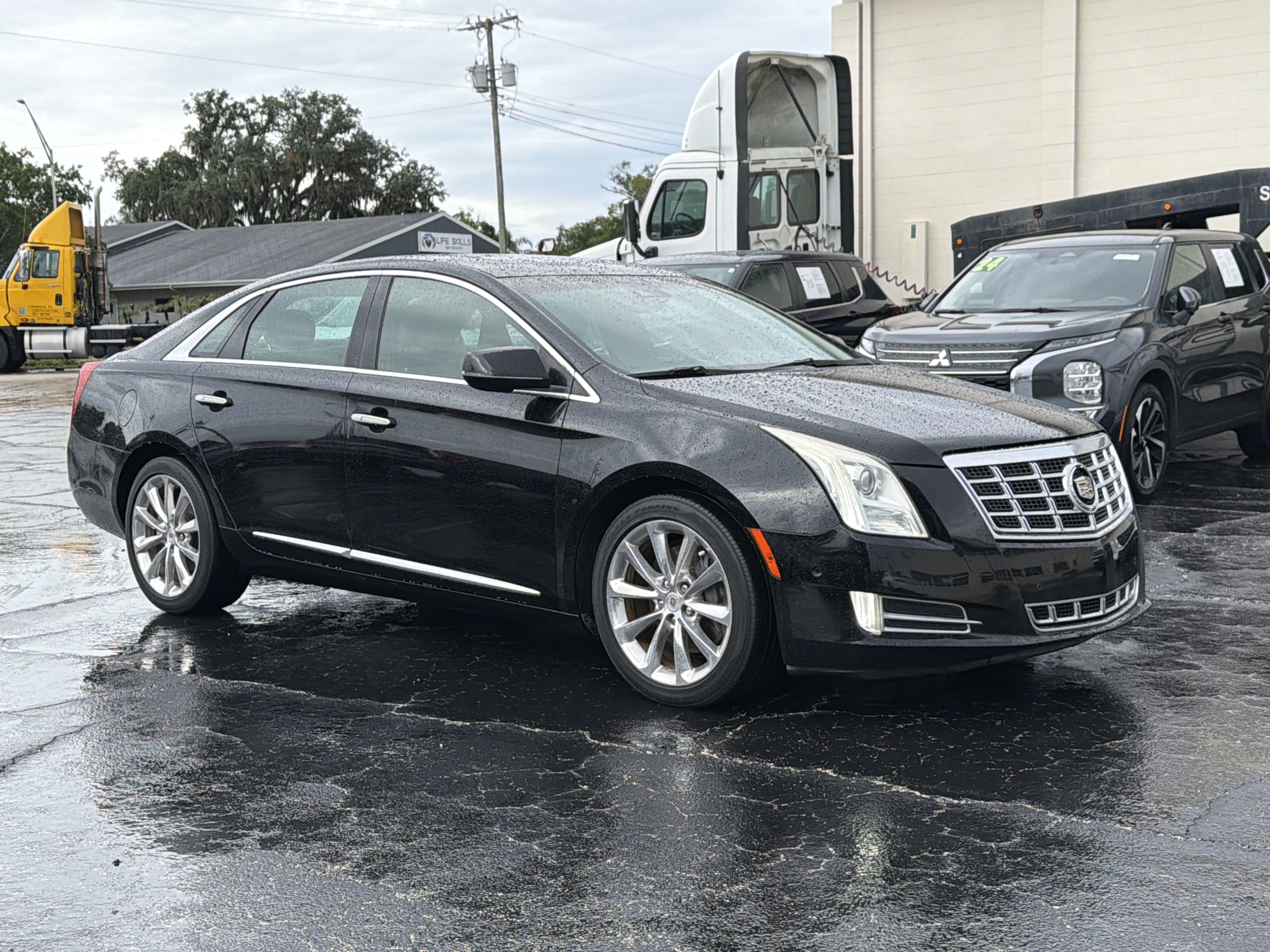 Used 2014 Cadillac XTS Luxury w/ Driver Awareness Package