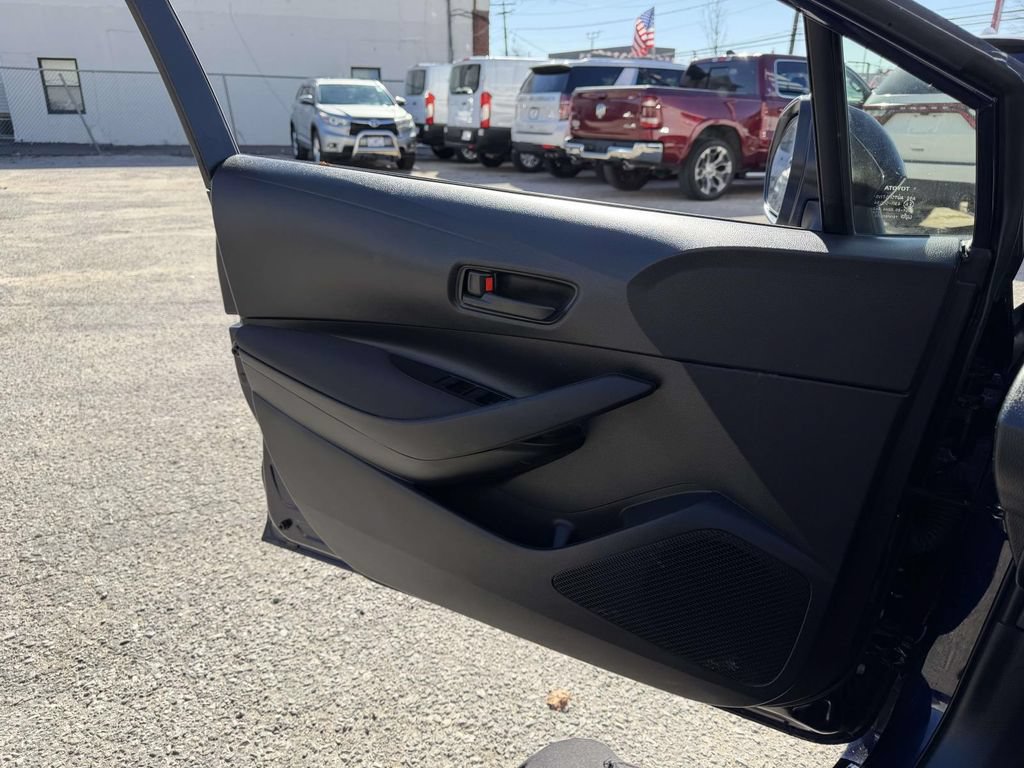Used 2023 Toyota Corolla LE FWD image 22