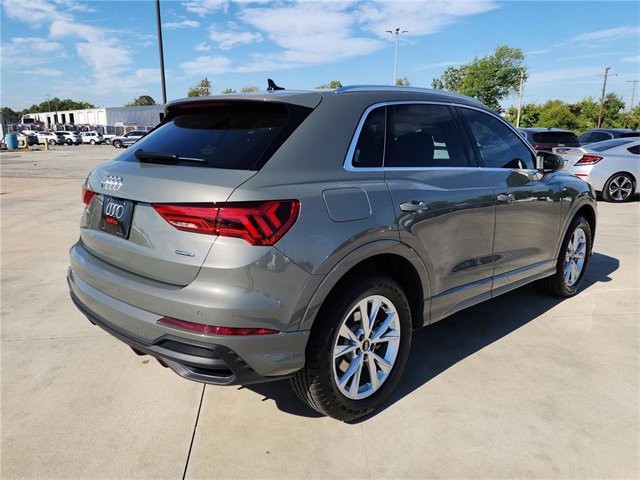 Certified 2025 Audi Q3 2.0T Premium w/ Convenience Package image 7