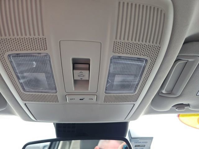 Used 2025 MAZDA CX-5 Carbon Edition image 46