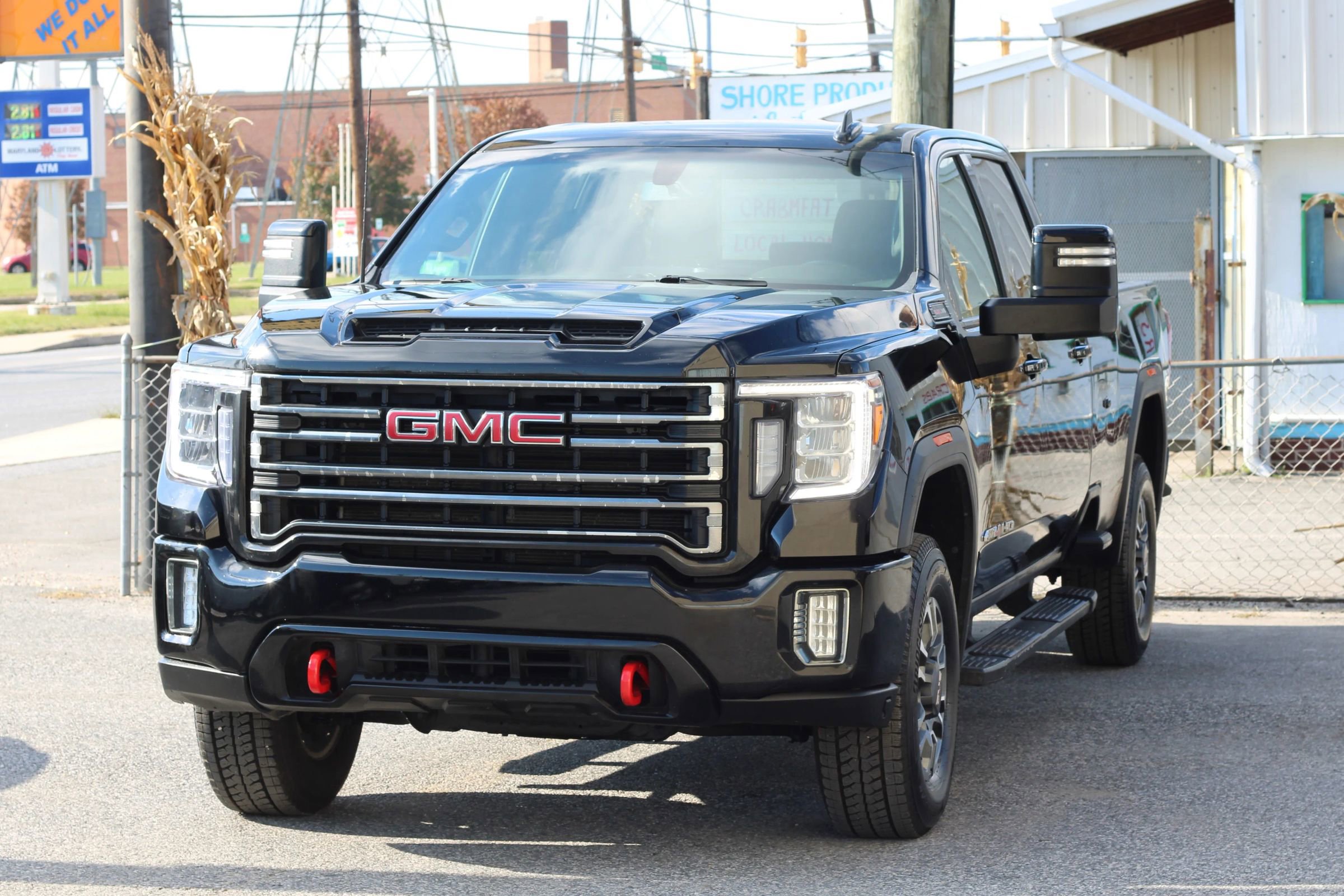 Used 2022 GMC Sierra 2500 AT4 w/ Gooseneck/5TH Wheel Package image 3