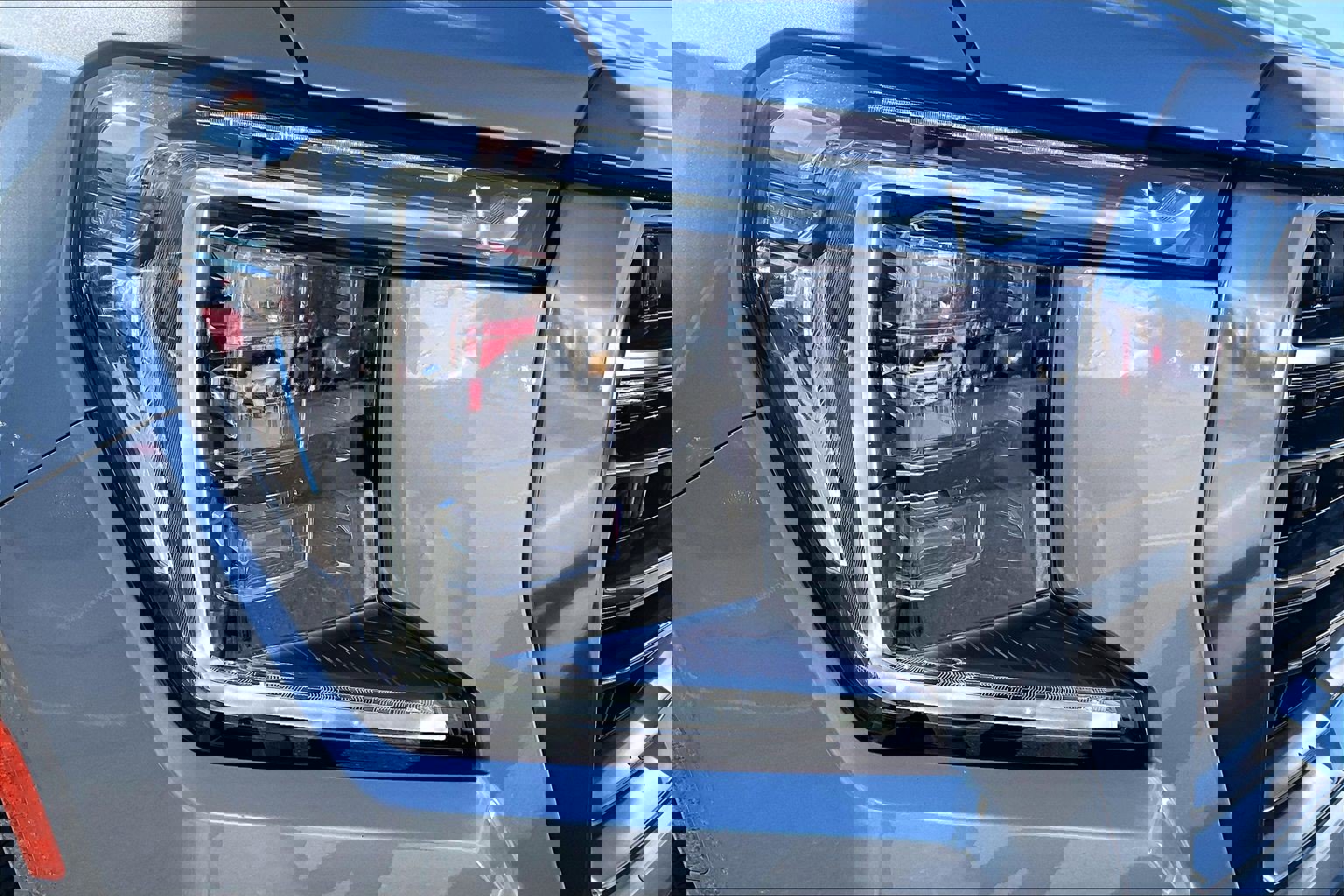 Used 2024 GMC Yukon AT4 w/ AT4 Premium Plus Package image 28