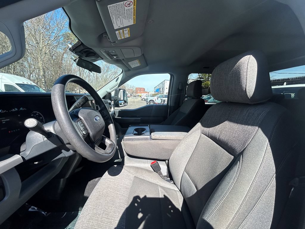 Used 2025 Ford F250 XLT AWD/4WD image 13
