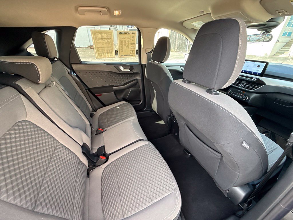 Used 2020 Ford Escape SE Sport FWD image 37