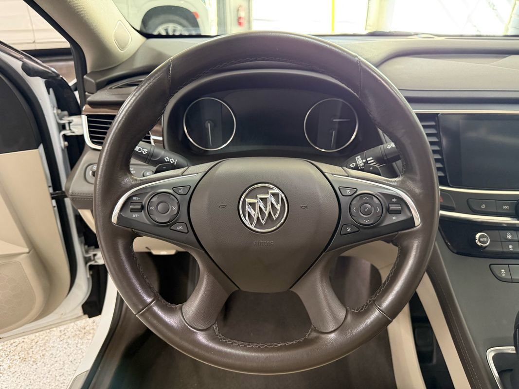 Used 2018 Buick LaCrosse Preferred image 30