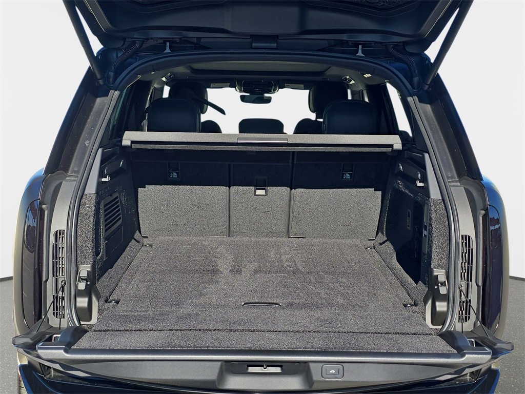 New 2026 Land Rover Range Rover SE image 12