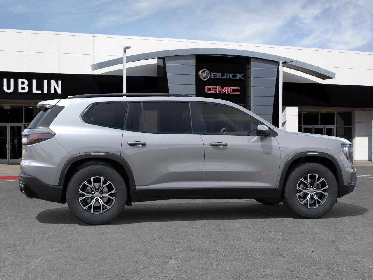 Used 2026 GMC Acadia AT4 AWD/4WD image 3