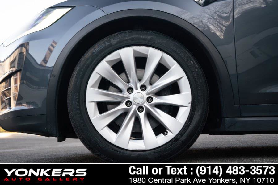 Used 2017 Tesla Model X 100D image 14