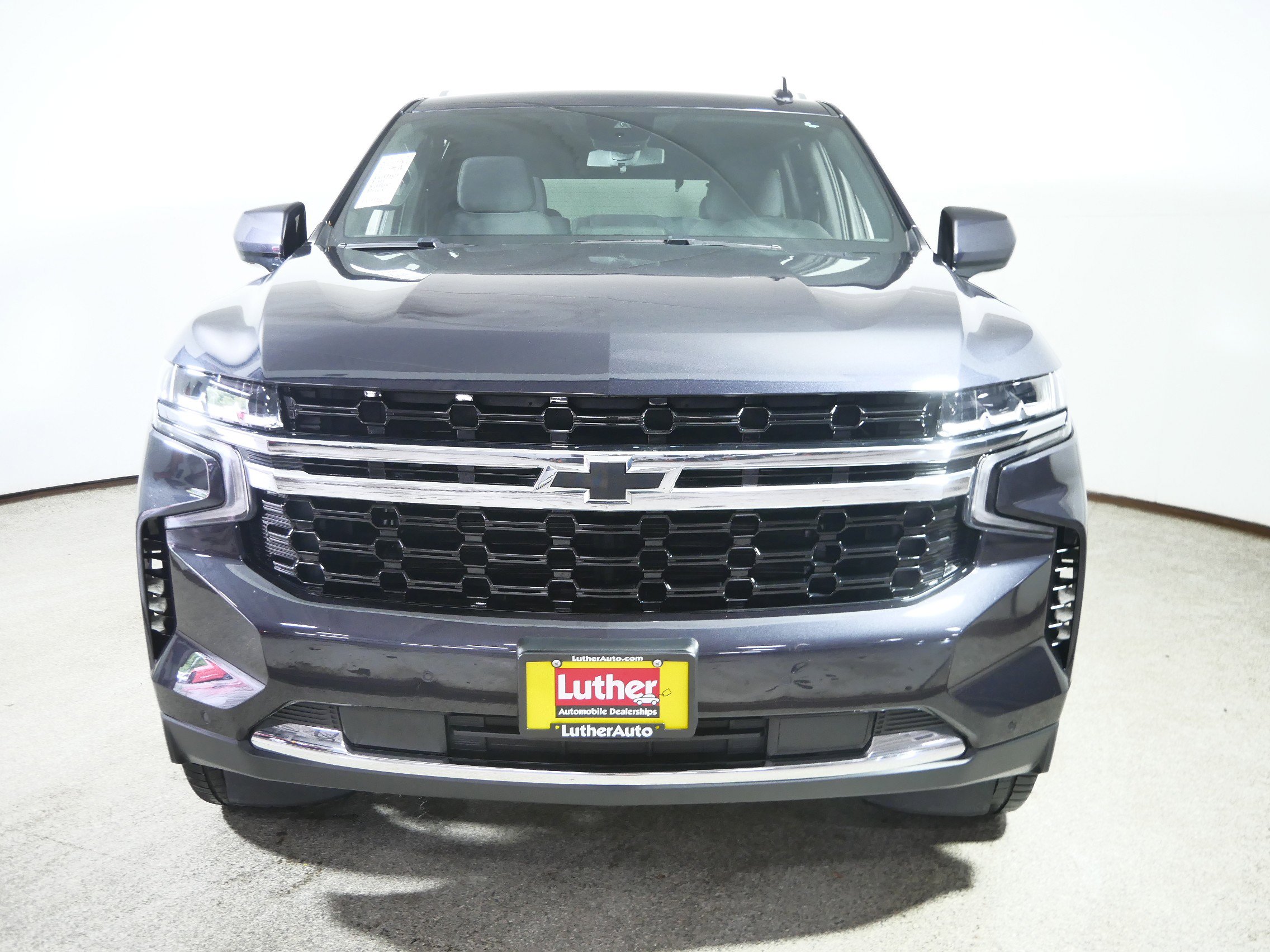 Used 2023 Chevrolet Tahoe LS image 2