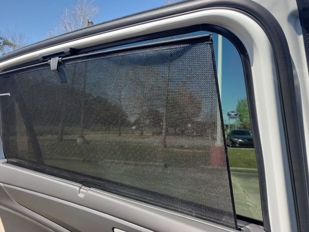 Used 2024 Volkswagen Atlas Cross Sport SEL Premium R-Line image 30