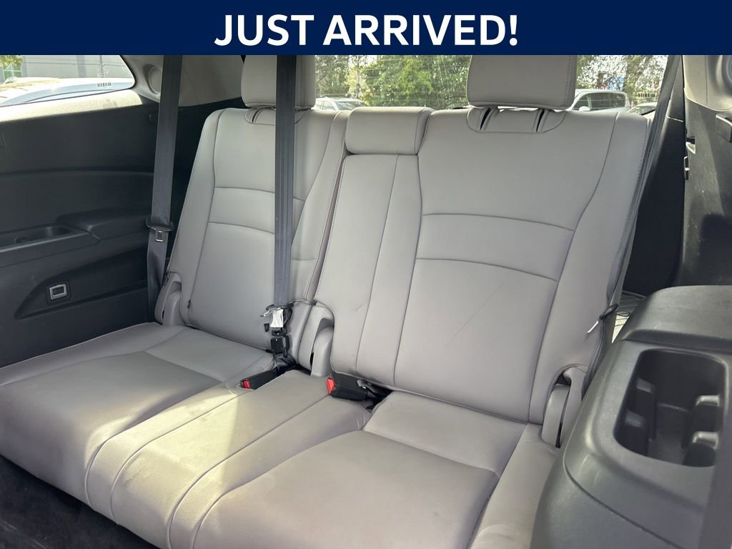 Used 2019 Honda Pilot Touring image 9