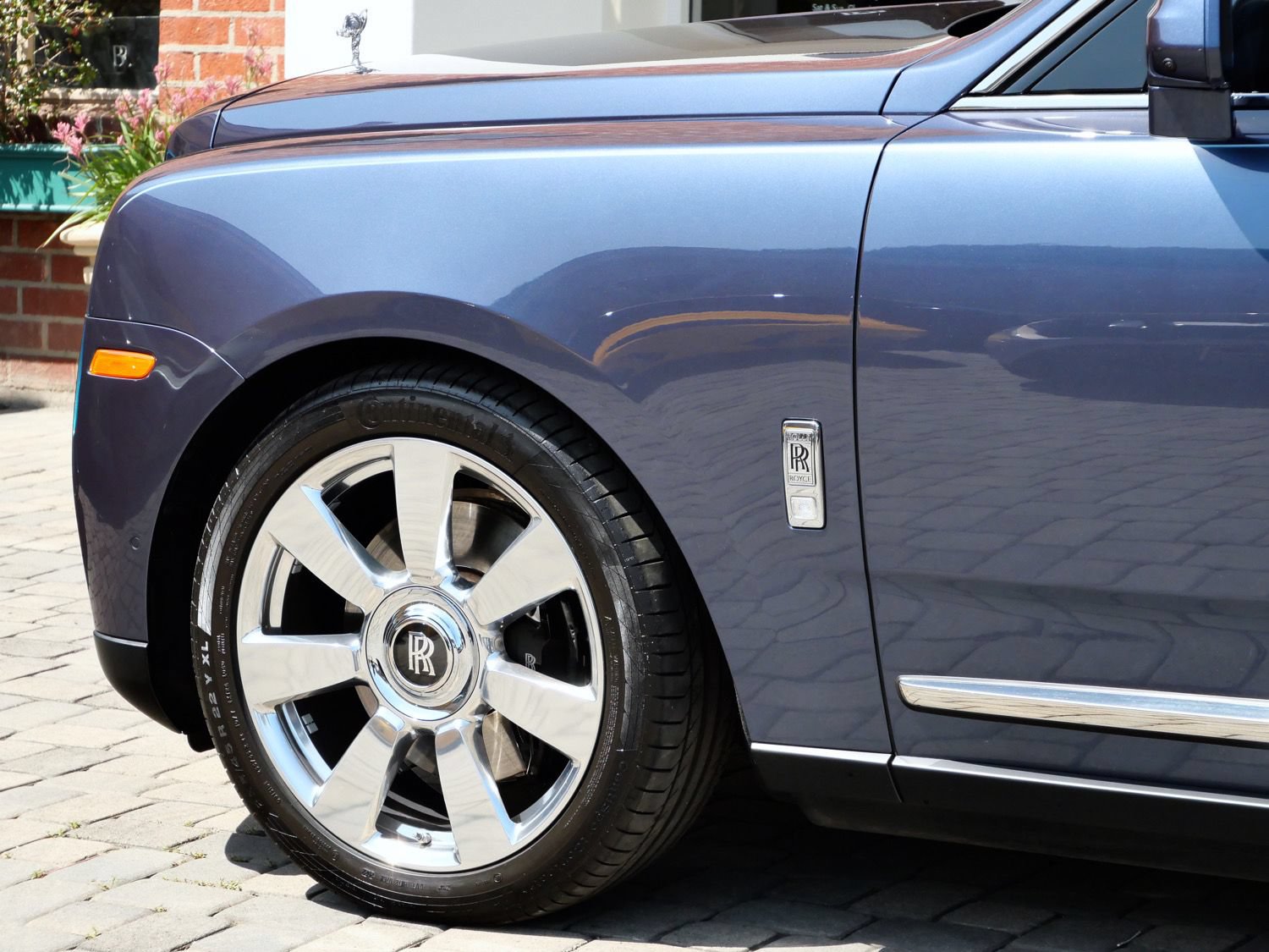 Certified 2023 Rolls-Royce Cullinan w/ Cullinan Package AWD/4WD image 22