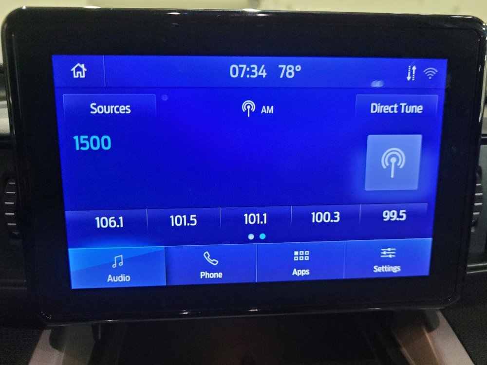 Used 2023 Ford Explorer 4WD image 25