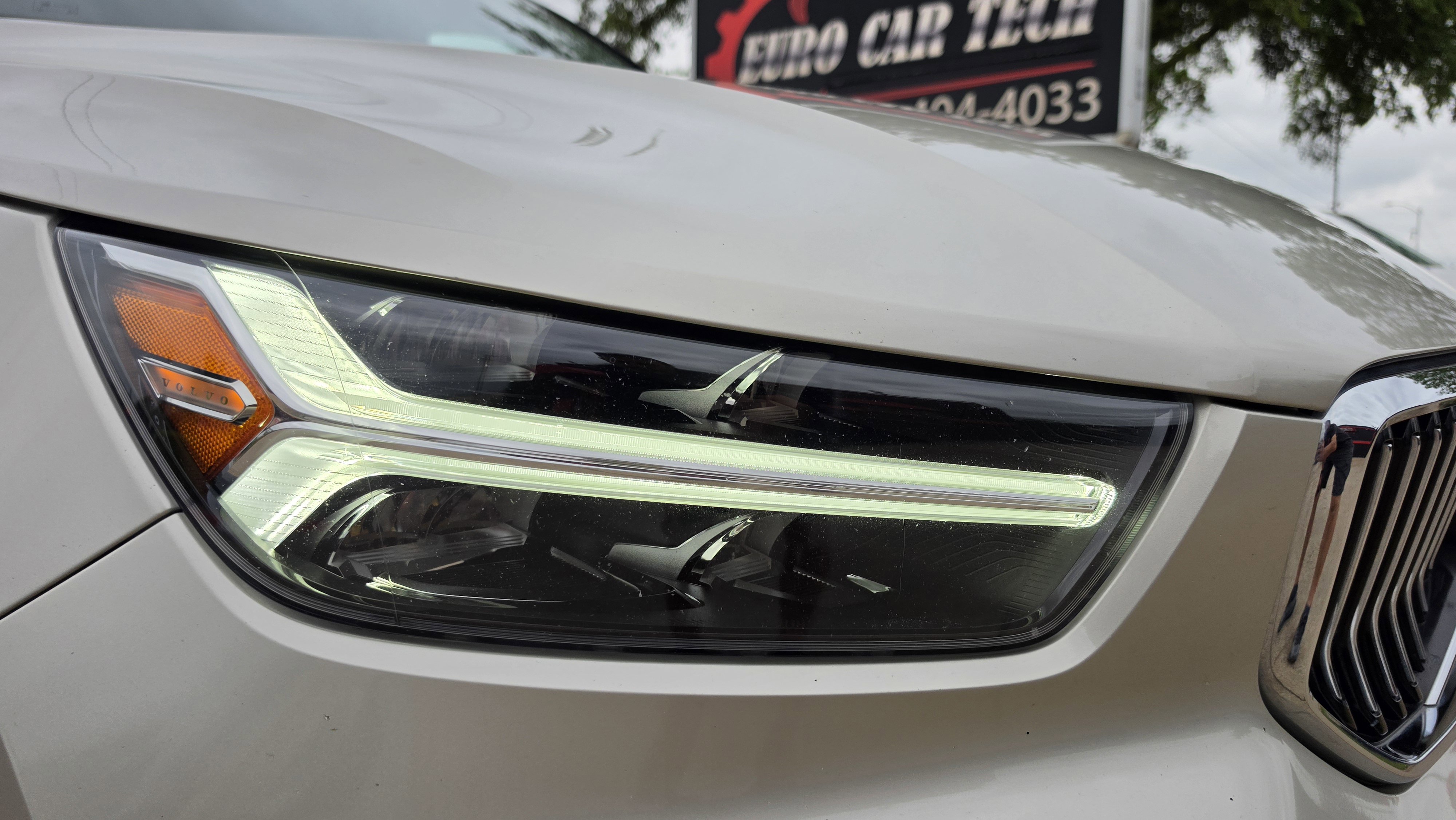 Used 2019 Volvo XC40 T5 Inscription AWD/4WD image 12