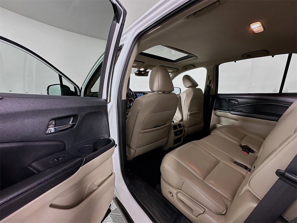 Used 2020 Honda Pilot EX-L image 17