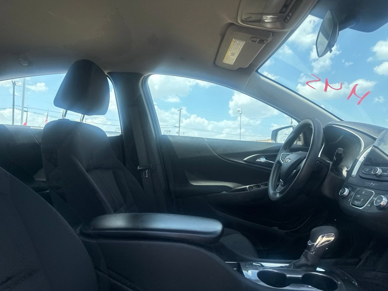 Used 2025 Chevrolet Malibu LS FWD image 26