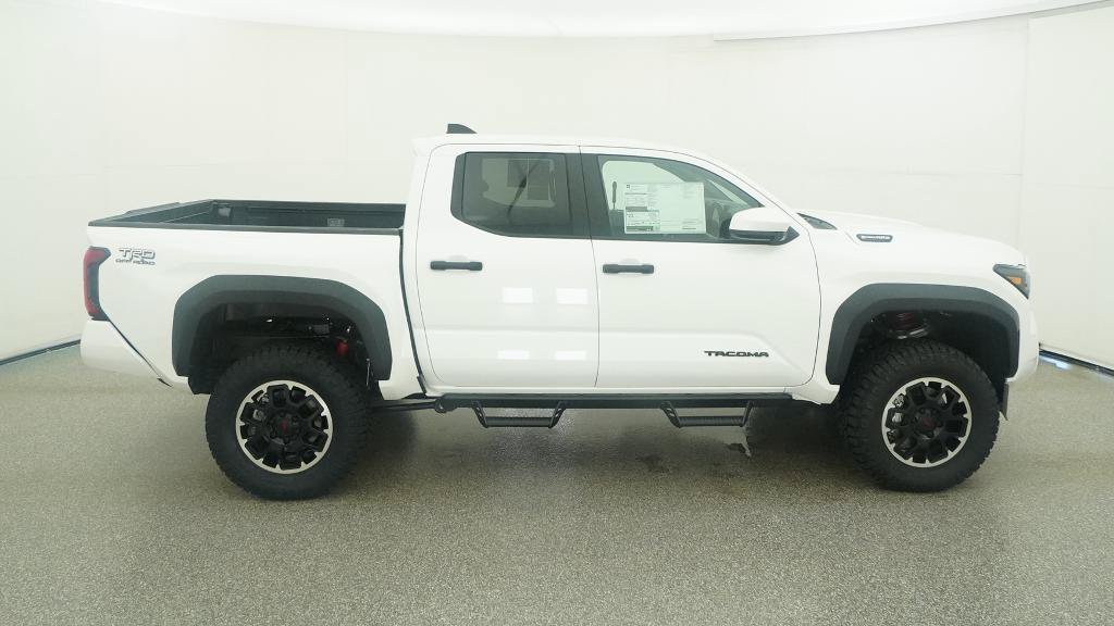 New 2026 Toyota Tacoma TRD Off-Road AWD/4WD image 14